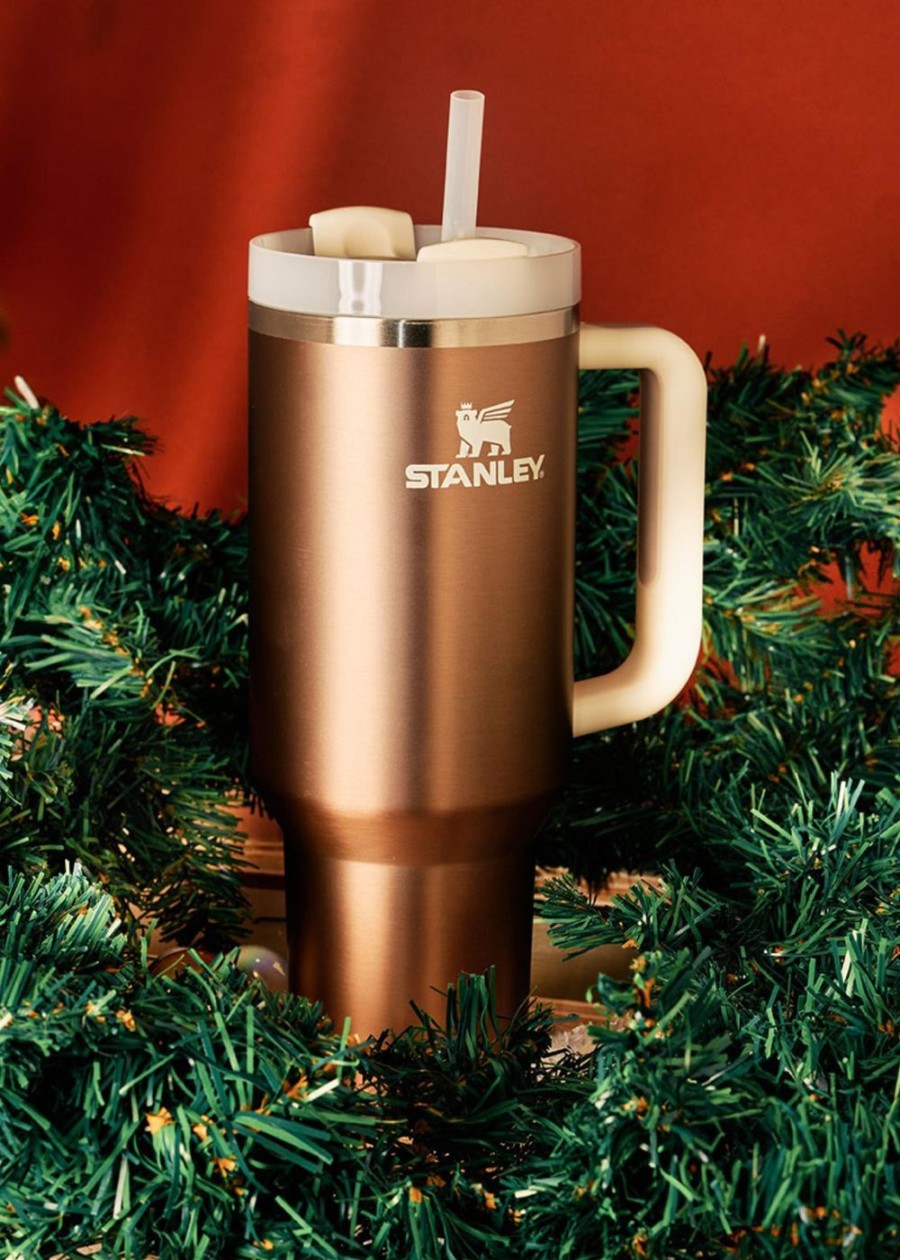 Gear & Wellness Stanley | The Quencher H2.0 Flowstate Tumbler 40 Oz